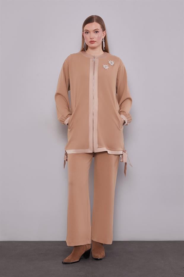 Camel Kurdale Detaylı İkili Takım