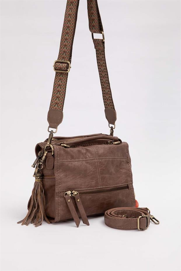 Camel Püskül Detay Omuz Çantası