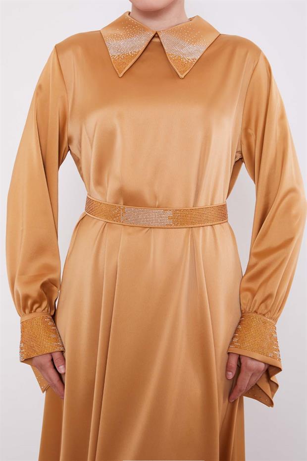 Camel Taş Detaylı Saten Elbise