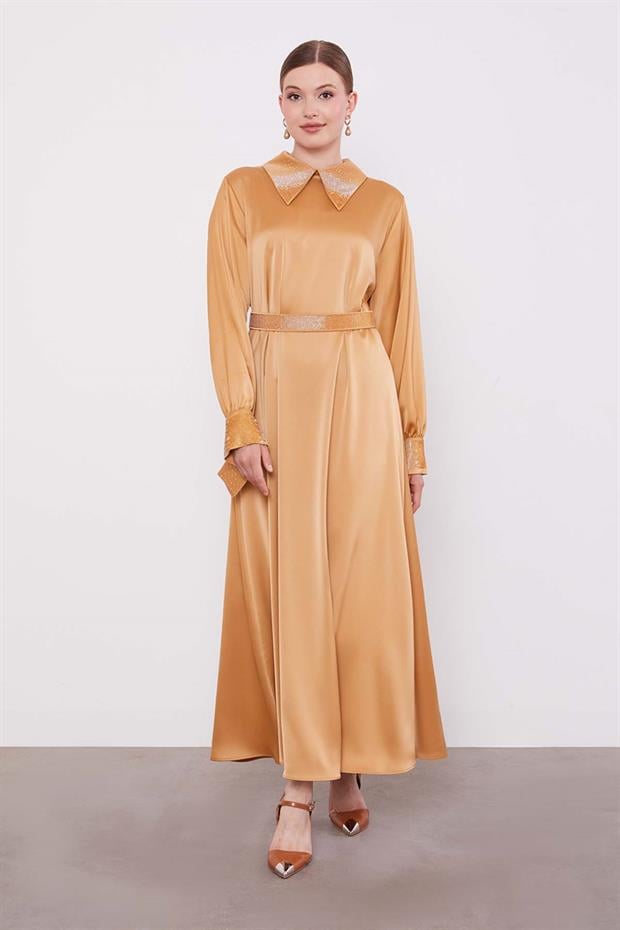 Camel Taş Detaylı Saten Elbise