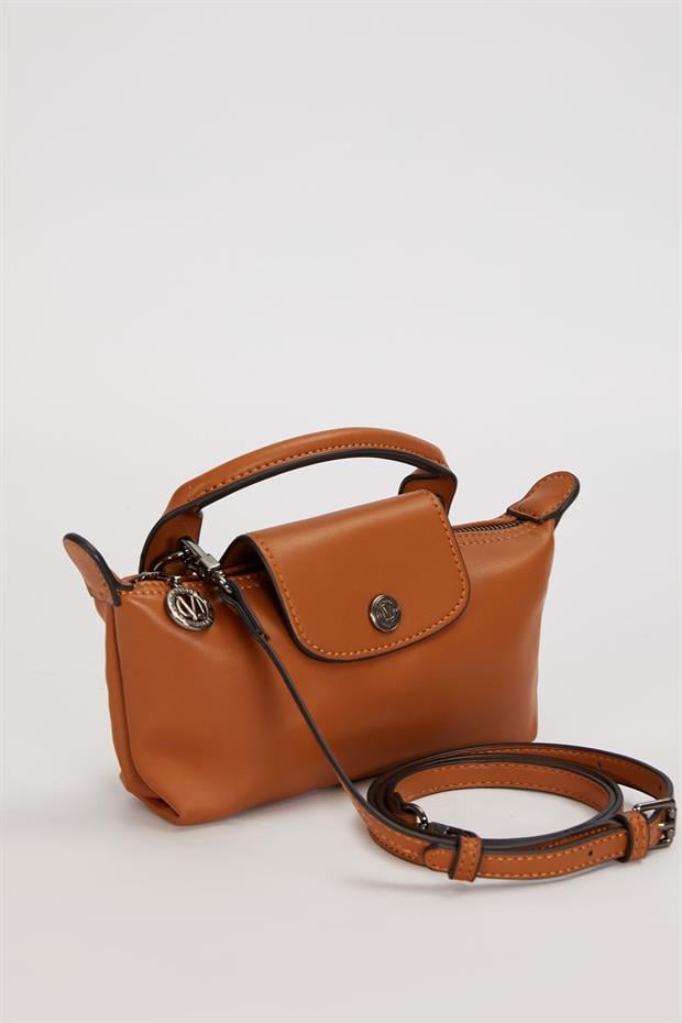 Camel Üst Kapama Detaylı El Çantası