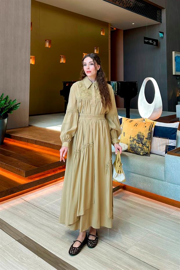 Camel Yakası Dantel Detaylı Etek Takım