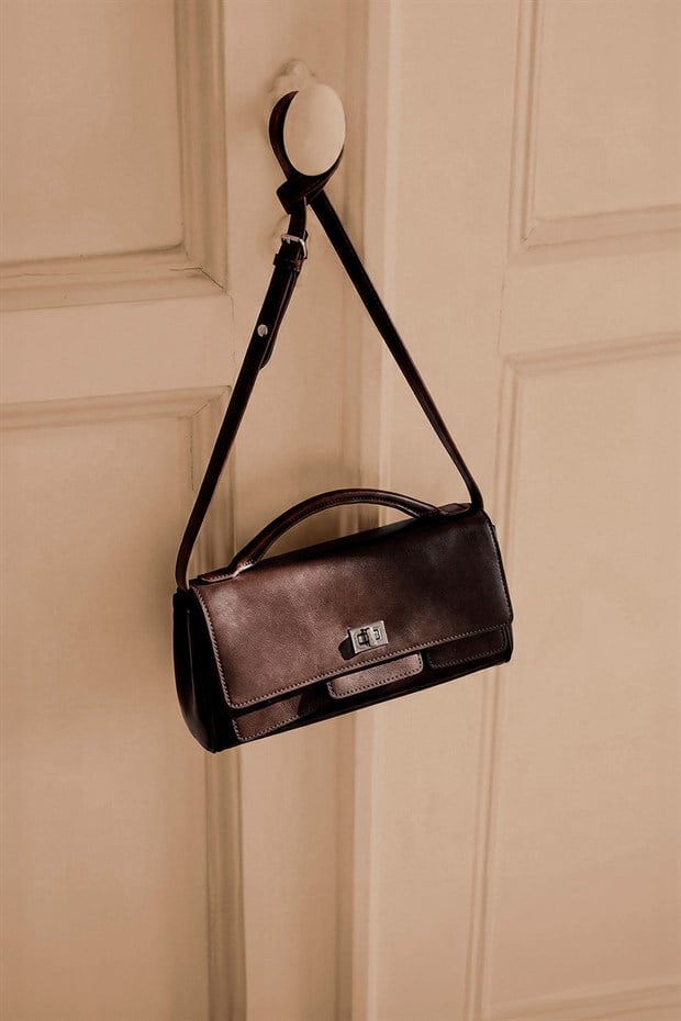 Camel Yatay Form Omuz Çantası