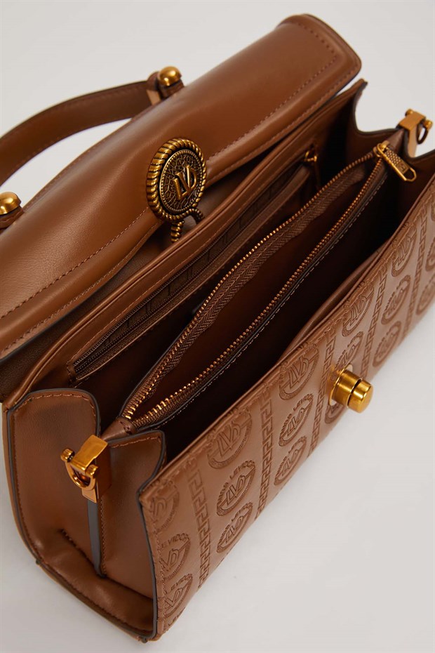 Camel Yuvarlak Lvd Kilitli El Çantası