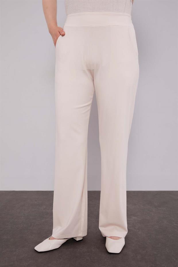 Çift Çiçek Motifli İkili Takım