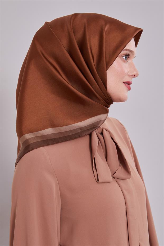 Çikolata - Kahve Kenar Bordürlü Twill İpek Eşarp