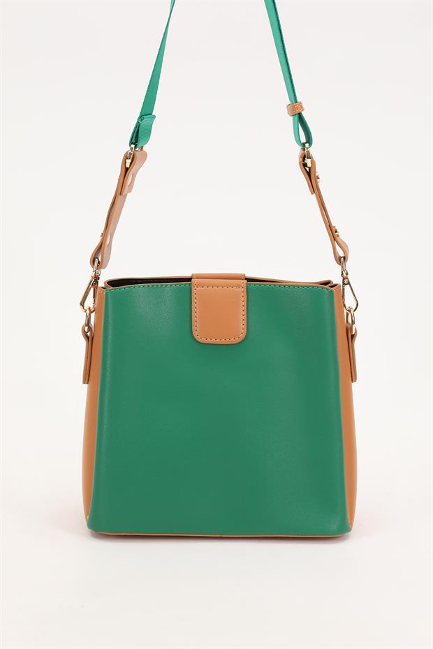 Çimen Yeşili - Camel Metal Püskül Detay Omuz Çantası