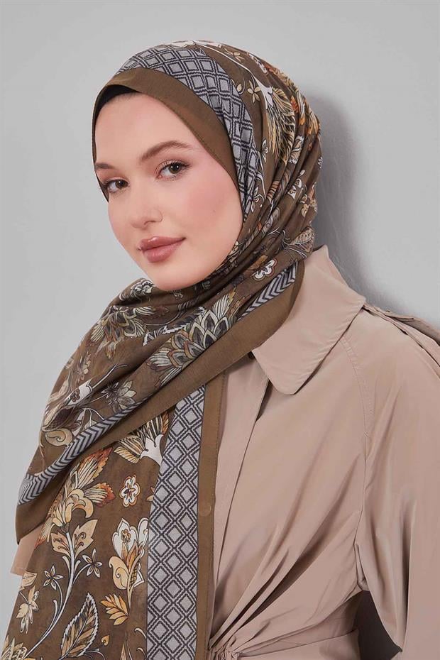Çimen Yeşili Lale Desen Sport Şal