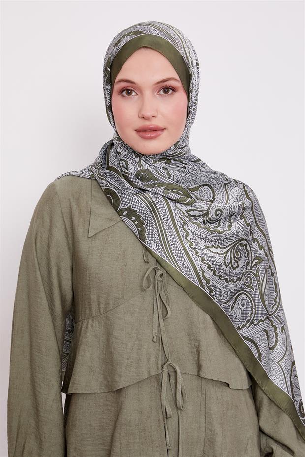 Çimen Yeşili Sarmal Hint İpeği Şal