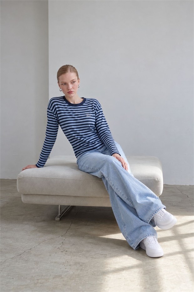 Çizgili Sweatshirt Açık Mavi