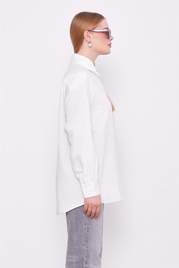 Ekru Cebi Çiçek İşleme Detaylı Gömlek