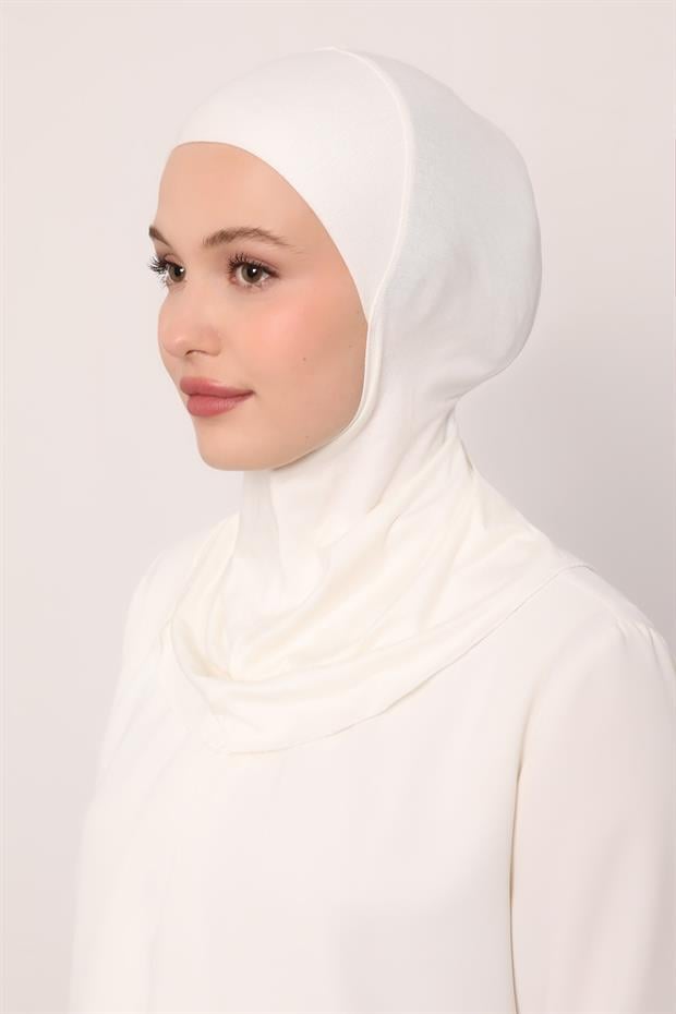 Ekru Hijabchi Boyunluklu Bone