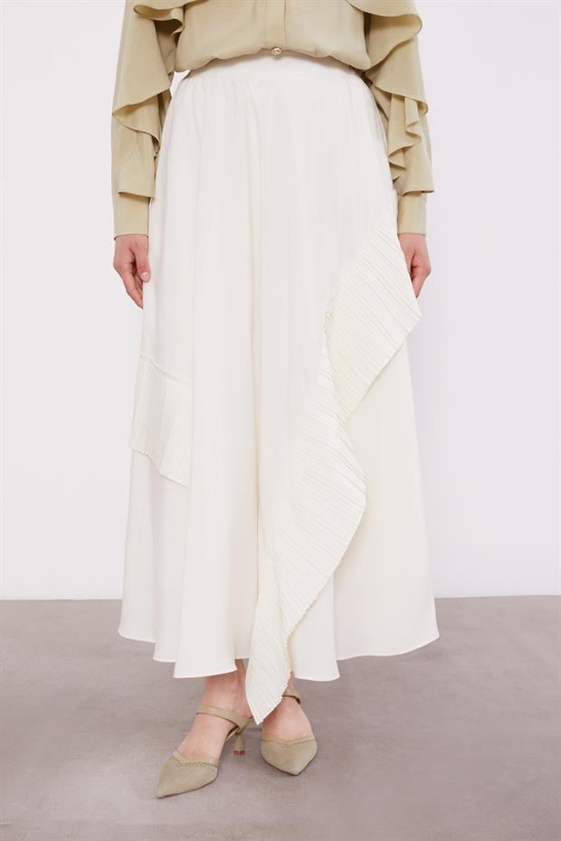 Ekru Pilise Detaylı Etek