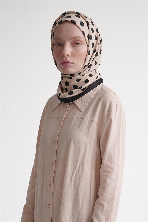 Ekru Puantiyeli Twill İpek Eşarp