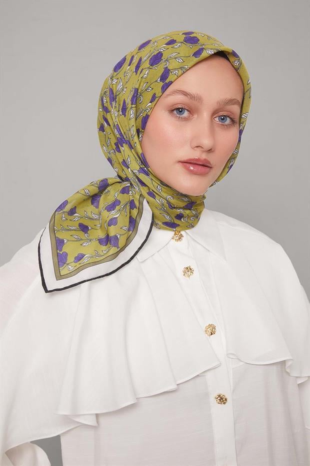 Ekru Sarmaşık Desen Soft Eşarp