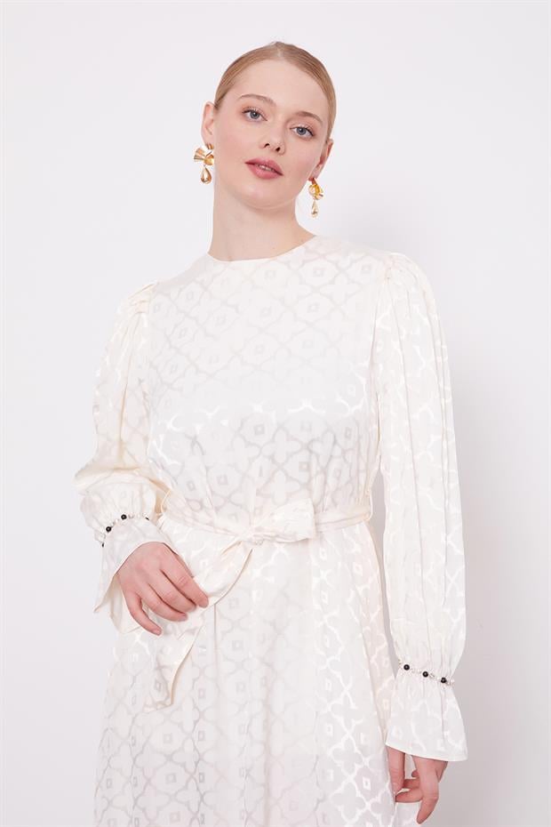 Ekru Yonca Desen Elbise