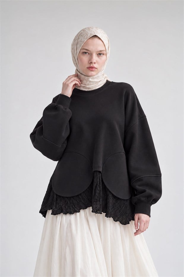 Eteği Büzgülü Katmanlı Sweatshirt Siyah