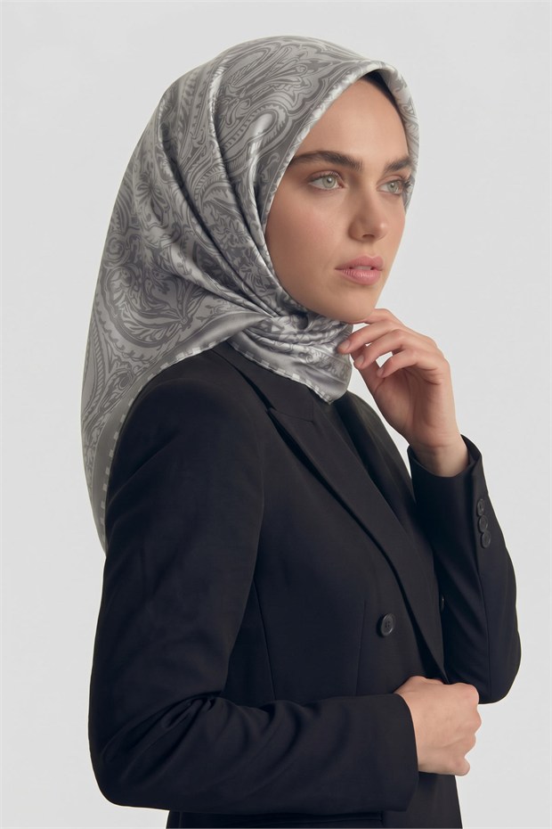 Etnik Desen Twill İpek Eşarp Gri