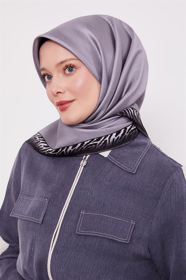 Füme Kenar Leopar Desen Twill İpek Eşarp