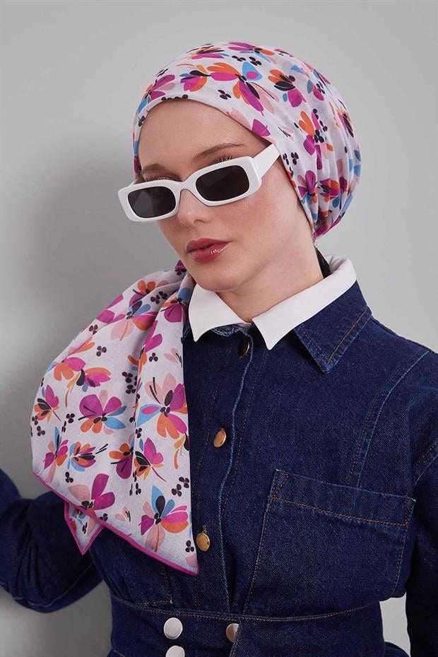 Fuşya Çiçek Desen Soft Eşarp