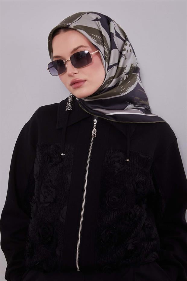 Gri Çiçek Desen Twill Ipek Esarp