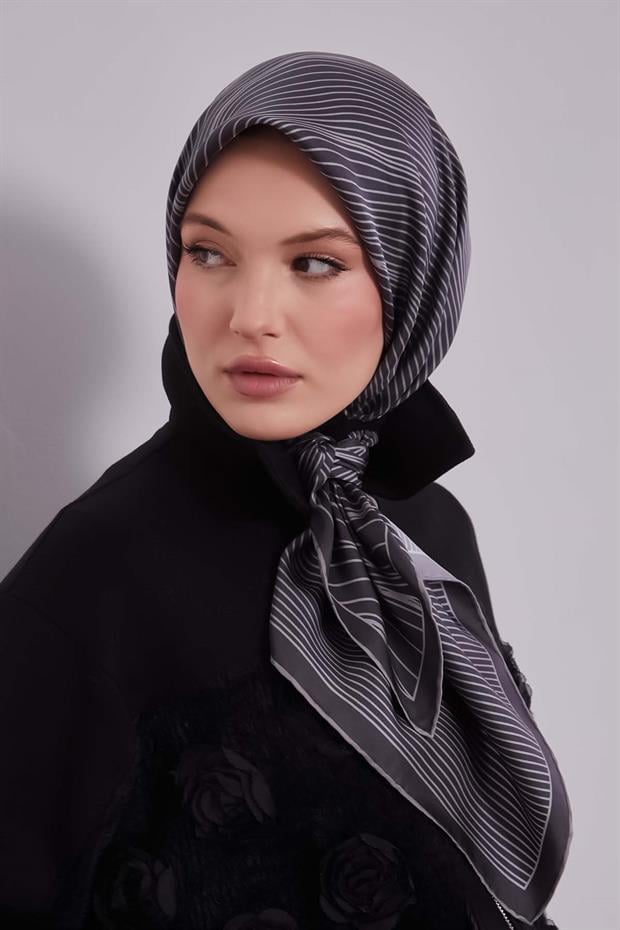 Gri Çizgili Model Twill İpek Eşarp
