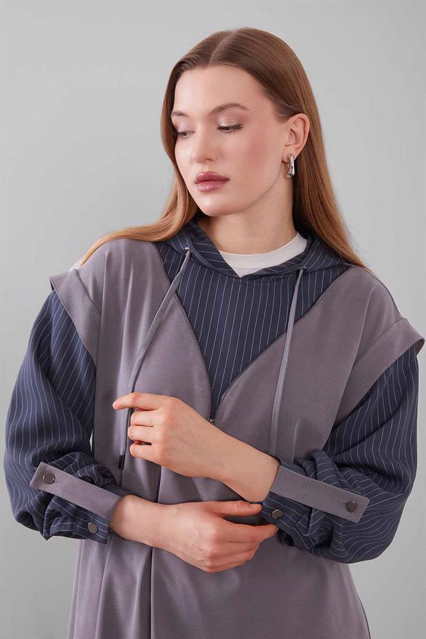 Gri Çizgi Detaylı Kapüşonlu İkili Takım