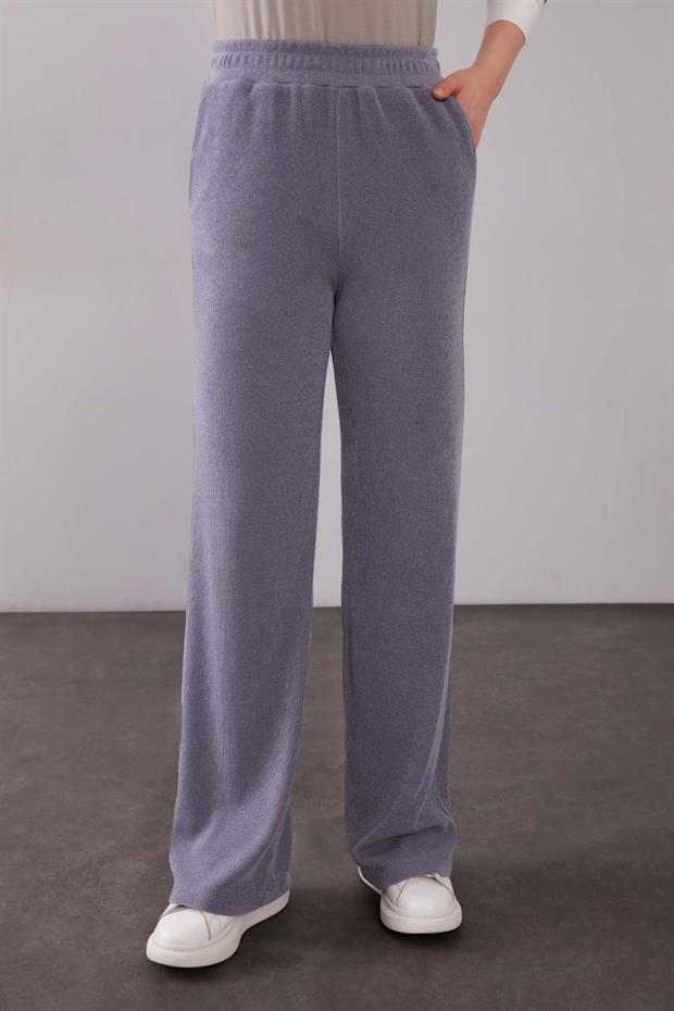 Gri Desenli Hırkalı Triko Takım