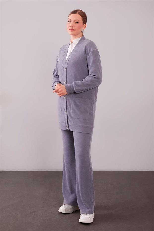 Gri Desenli Hırkalı Triko Takım