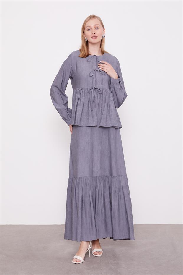 Gri Fiyonk Detaylı Ceketli Elbise