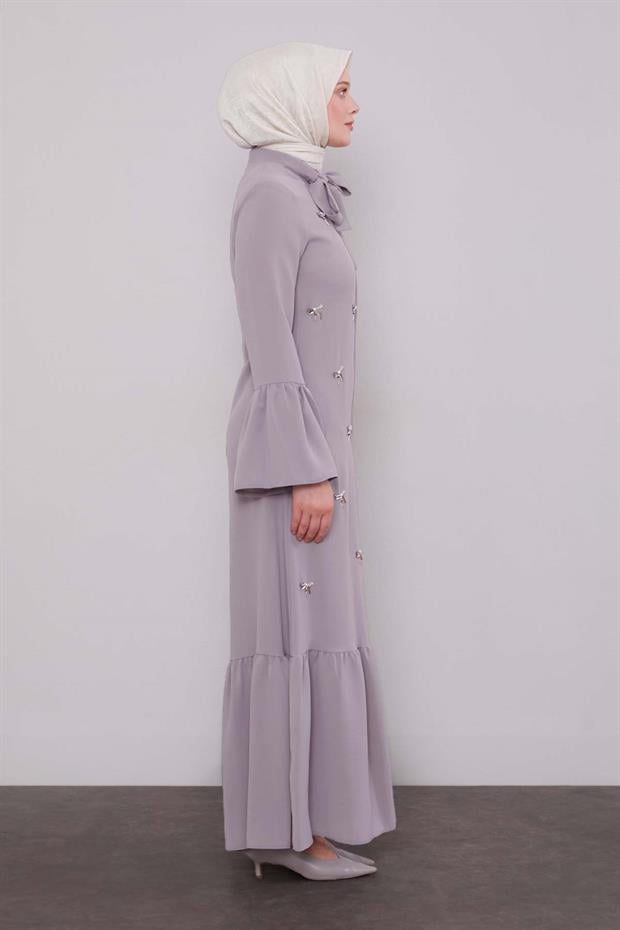 Gri Fular Detaylı İşlemeli Ferace