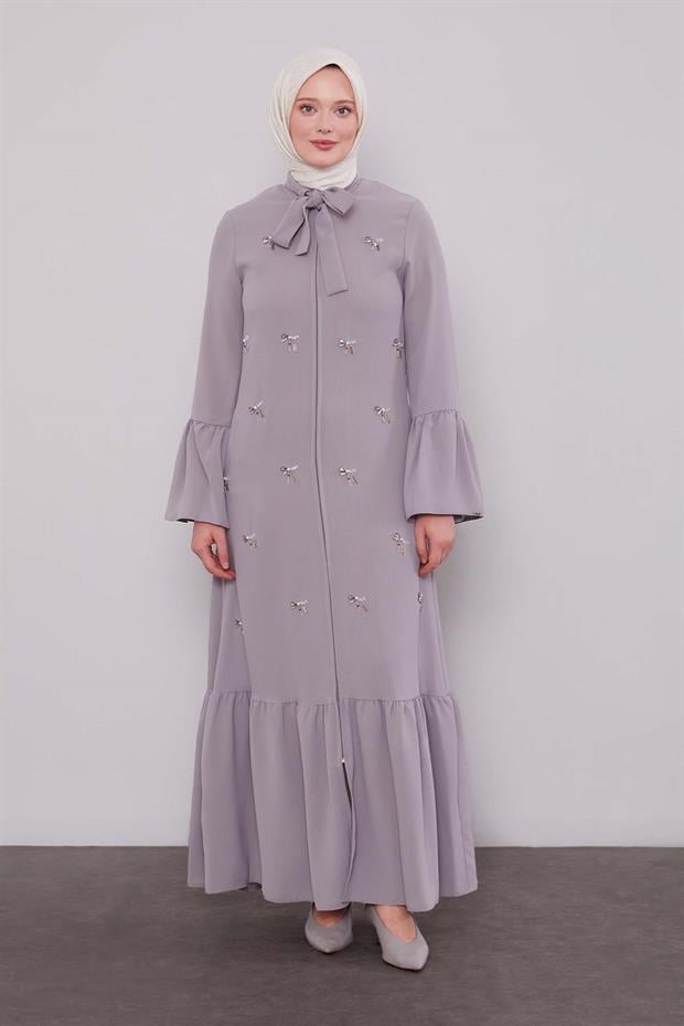 Gri Fular Detaylı İşlemeli Ferace