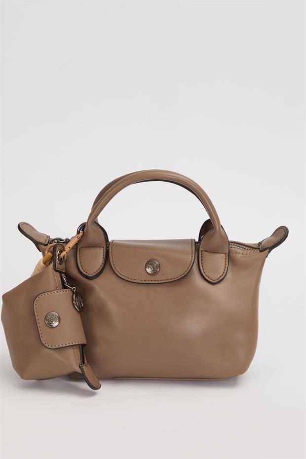 Gri İp Saçaklı Charm Detaylı El Çantası