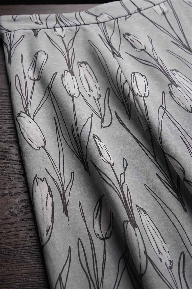 Gri Kare Desen Geniş Paça Şifon Pantolon