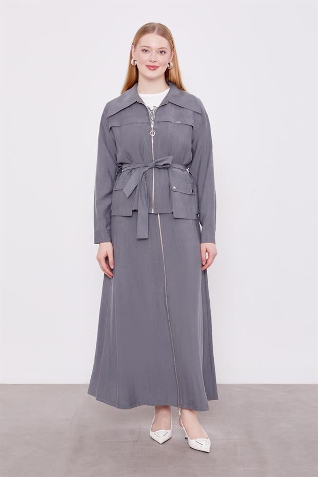 Gri Kuşak Detaylı Etek Takım