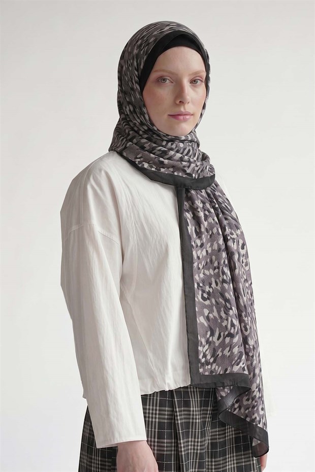 Gri Leopar Dokulu Sport Şal