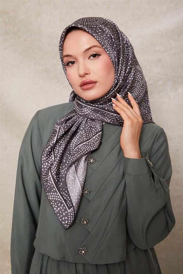 Gri Noktalı Daireler Bask. Twill İpek Eşarp
