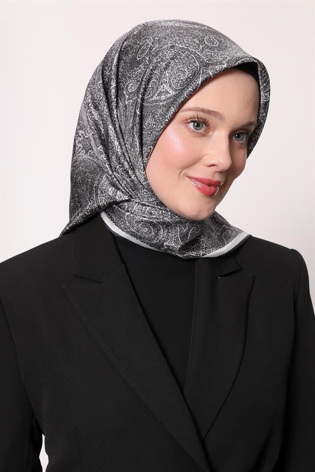 Gri Soyut Etnik Desen Twill İpek Eşarp
