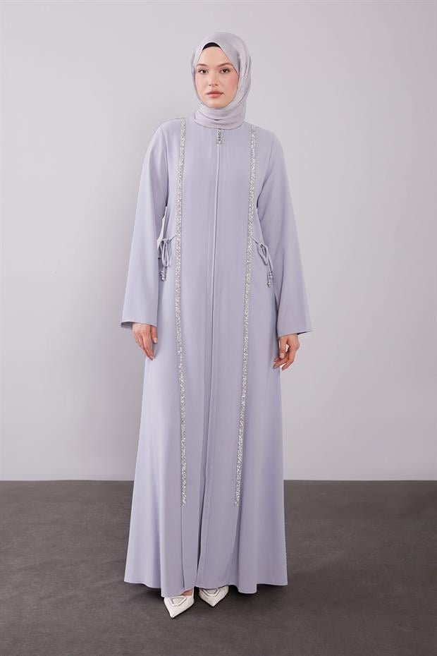 Gri Yanları İp Bağlamalı Taş İşlemeli Ferace