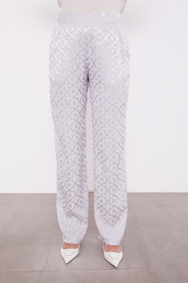 Gri Yonca Desenli Jakar İkili Takım