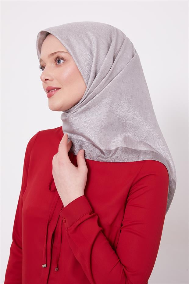 Gümüş Halka Desen Monogram Eşarp