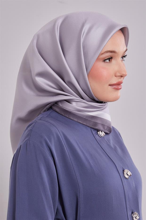 Gümüş Kenar Bordürlü Twill İpek Eşarp