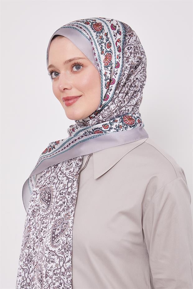Gümüş Mini Çiçek Hint İpeği Şal