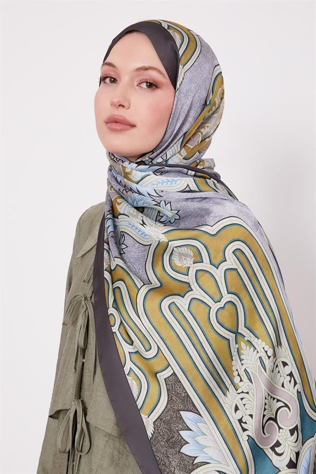 Haki Baroklu Hint İpeği Şal