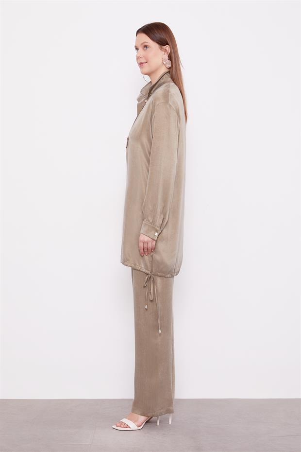 Haki Dik Yaka Düğme Detaylı Cupra İkili Takım