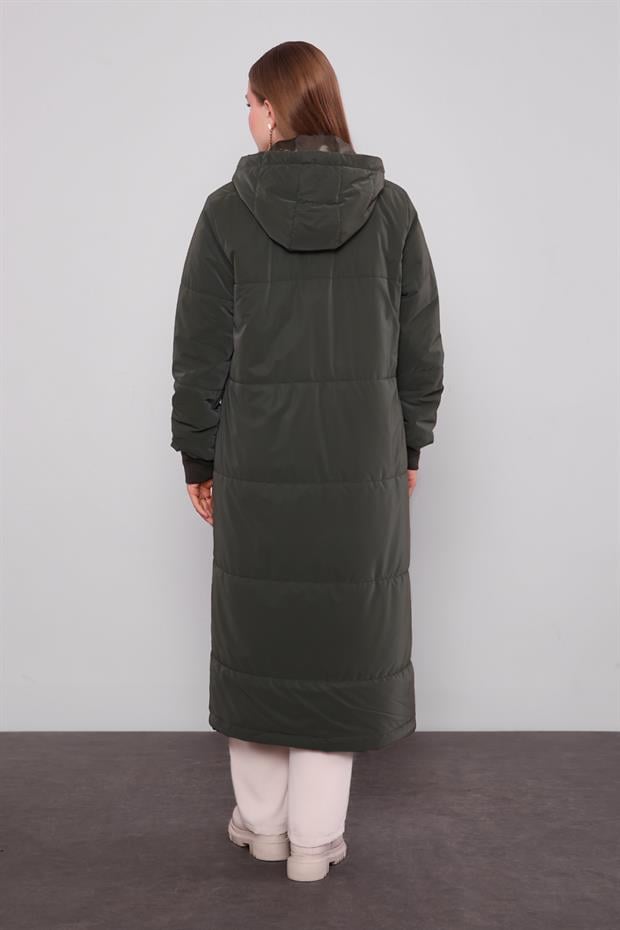 Haki Düğmeli Kapitone Mont