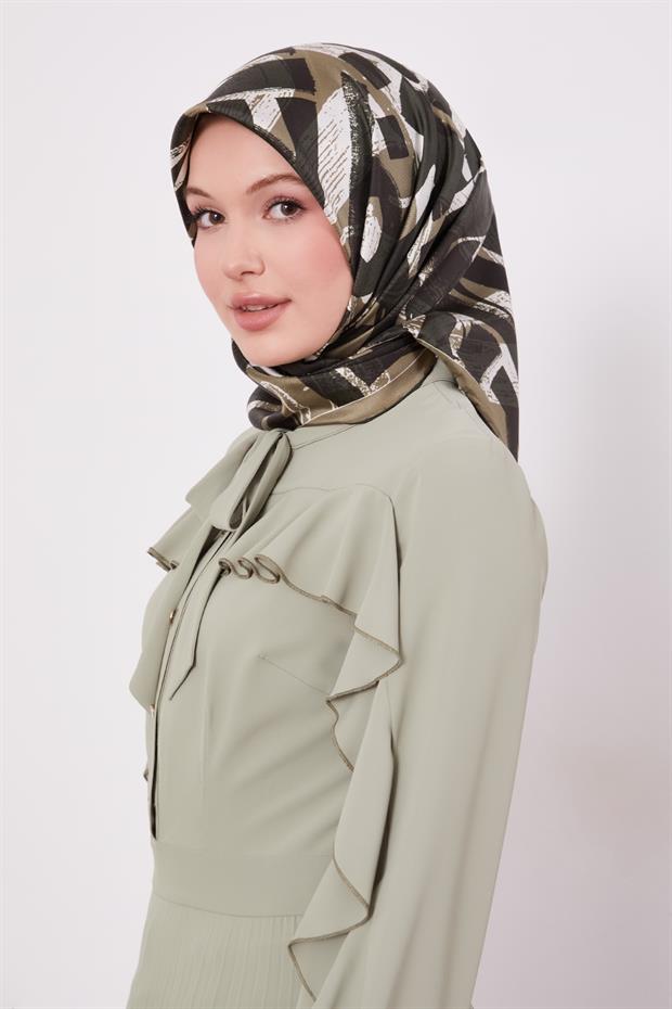Haki Harf Baskılı Twill İpek Eşarp