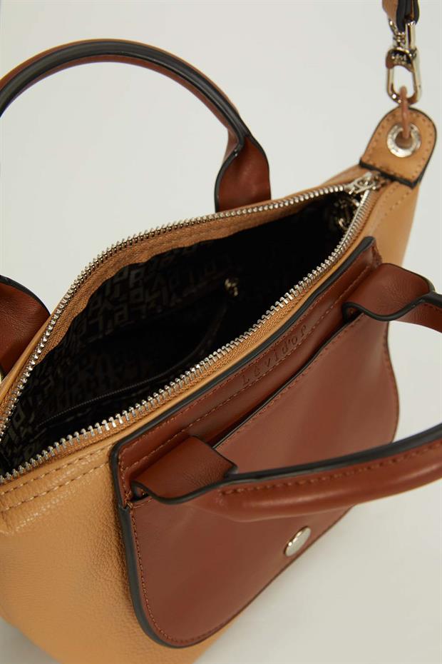 Haki Mini Çanta Aksesuar Detaylı El Çantası