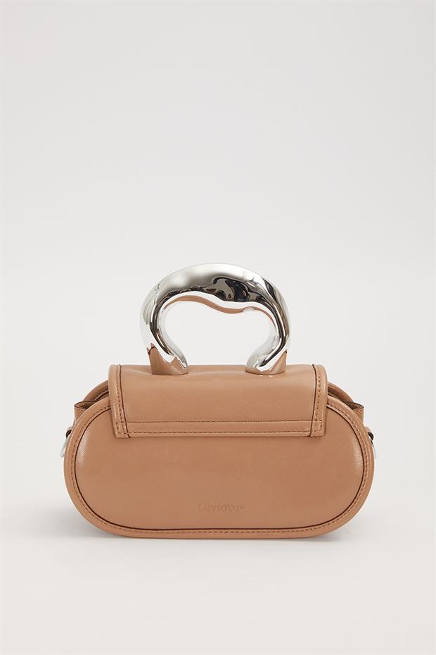 Haki Oval Görünümlü Metal Aksesuarlı El Çantası