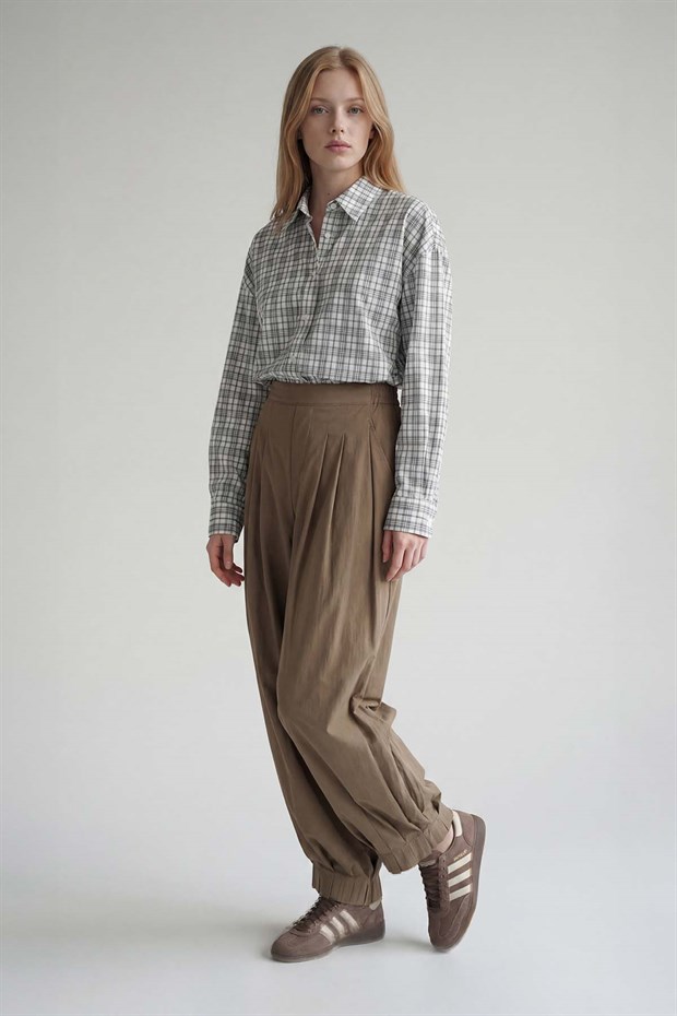 Haki Şalvar Görünümlü Pile Detay Pantolon